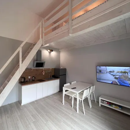 Pod Jaworami Z Antresola