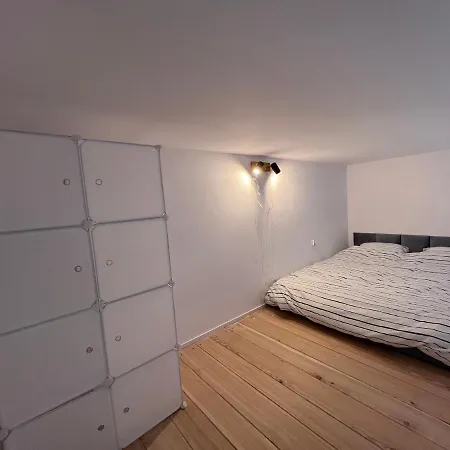 Pod Jaworami Z Antresola Jelení Hora