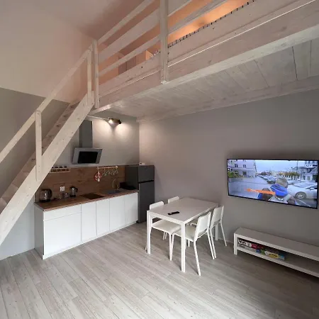 Pod Jaworami Z Antresola Apartmán Jelení Hora