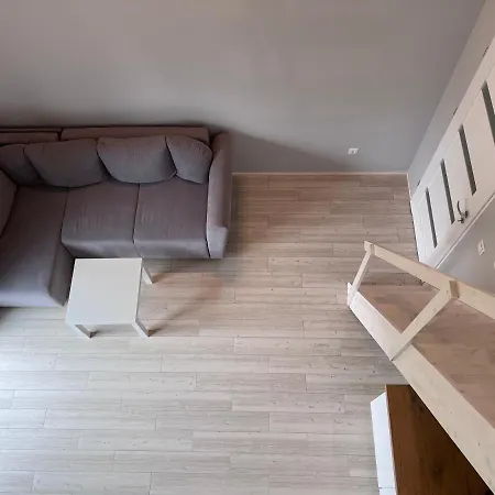 Pod Jaworami Z Antresola Apartmán Jelení Hora
