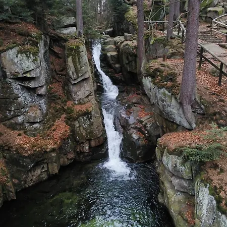 Apartment Pod Jaworami Z Antresola