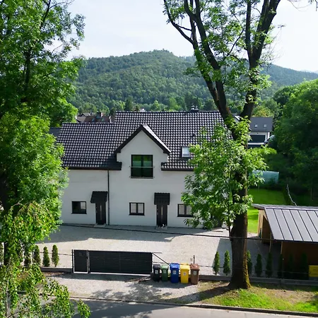 Pod Jaworami Z Antresola Apartamento Jelenia Góra