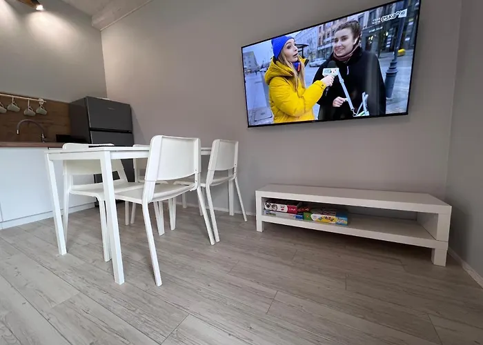 Pod Jaworami Z Antresola